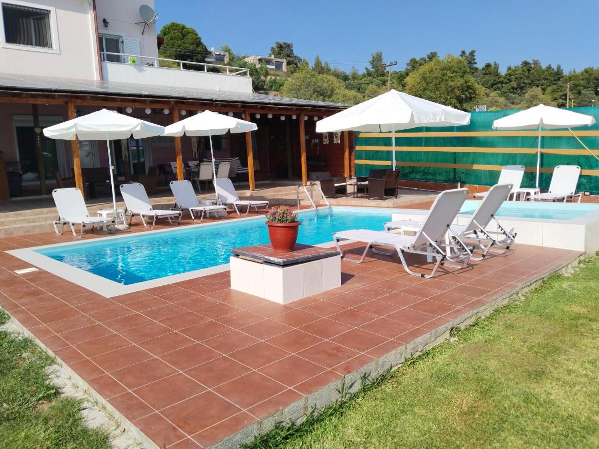 Maria Lemoni Swimming Pool Apartment نيا سكيوني المظهر الخارجي الصورة